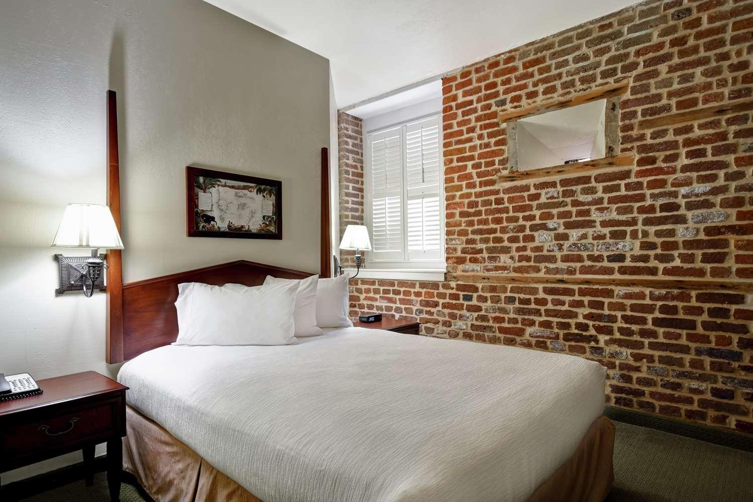 Embassy Suites Charleston - Historic District Eksteriør bilde